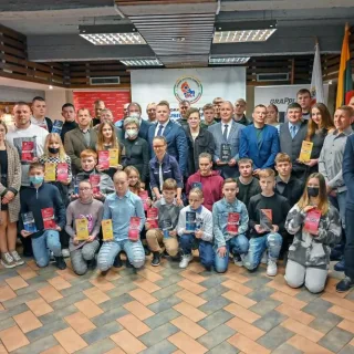 2022-02-12_apdovanojimai - nuotrauka 1