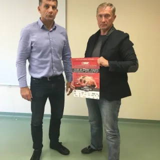 Graplingo ir brazilų džiudžitsu federacijos sukirto rankomis - 1