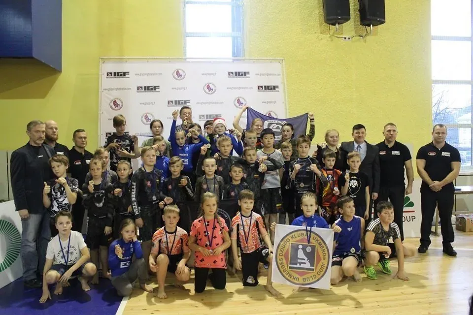 "Aš pradedu!" pradedančiųjų grappling imtynių turnyro rezultatai
