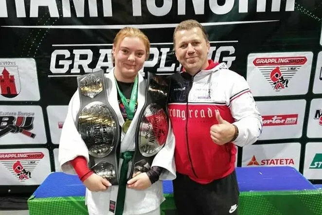 Dukart pasaulio graplingo čempionė S.Bacevičiūtė: „Tėvynė šaukia ją saugoti“